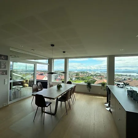 Luxury Stunning View - Ons