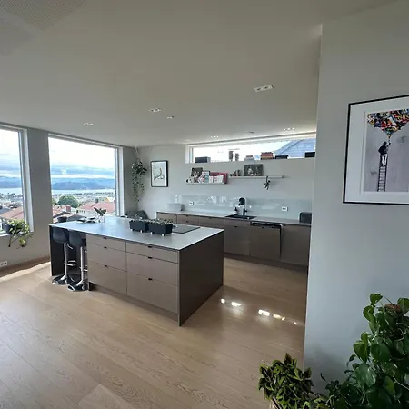 Вилла Luxury Stunning View - Ons